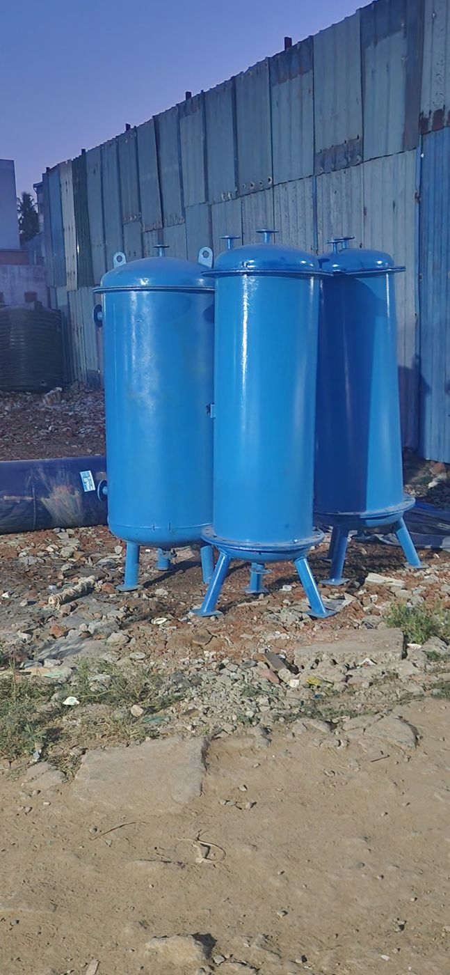 MS pressure vessels after painting – PureFlux Engineering, Chennai